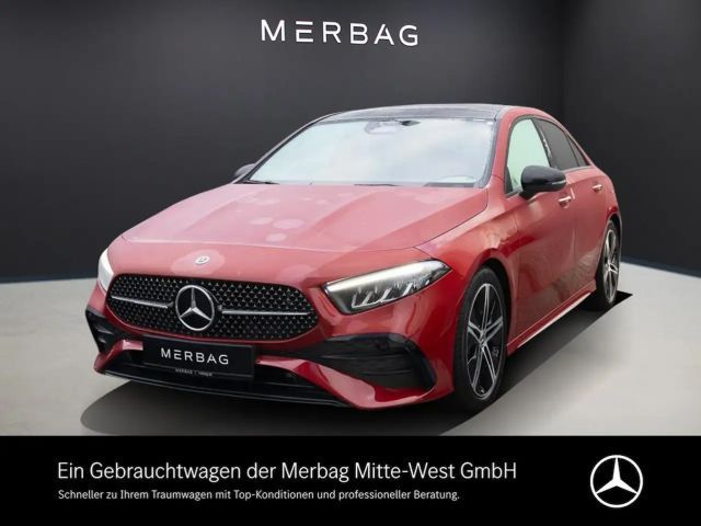 Mercedes-Benz A 220 4MATIC AMG Line