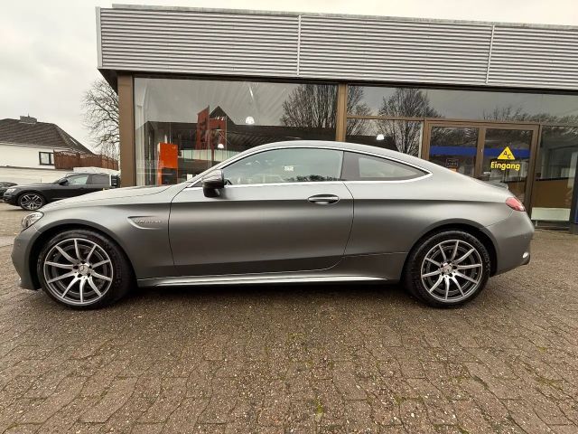 Mercedes-Benz C 63 AMG AMG Line Coupé