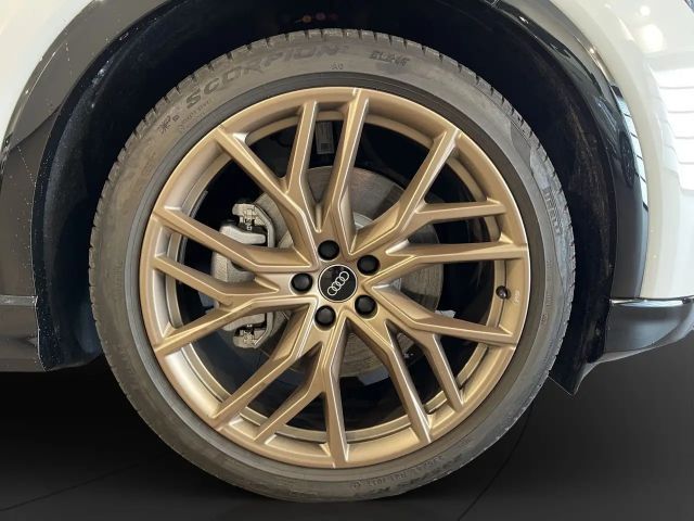 Audi Q4 e-tron S-Line