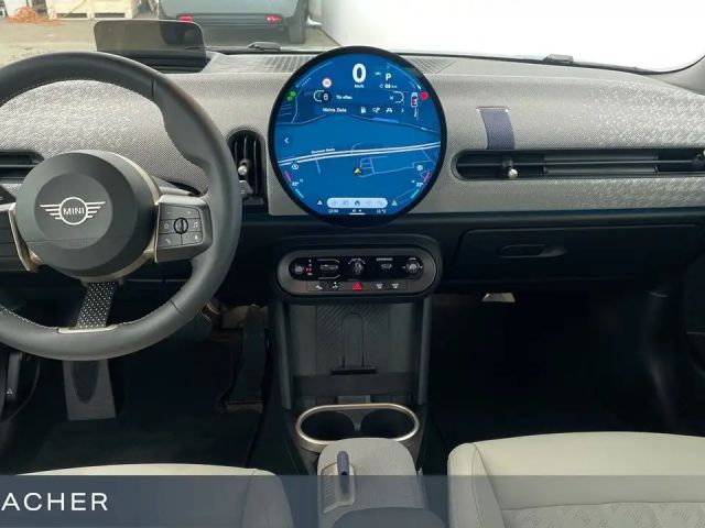 MINI Cooper A RFK PDC HUD SHZ 18"