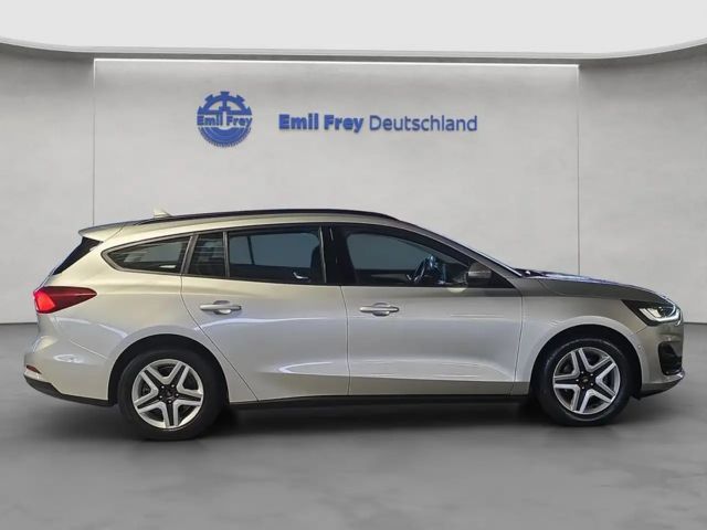 Ford Focus Cool & Connect EcoBoost Wagon