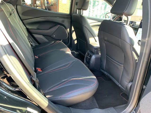 Ford Mustang Mach-E AWD