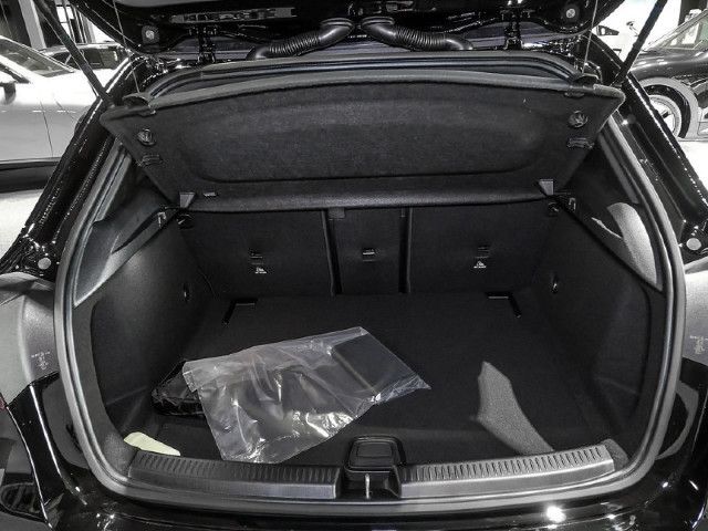 Mercedes-Benz A 200 A 200 d