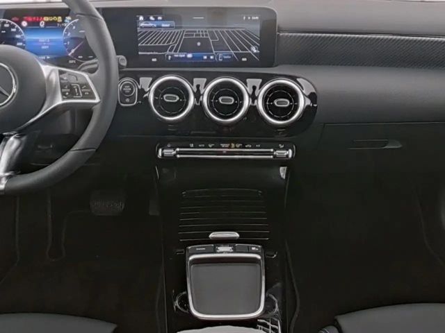 Mercedes-Benz A 200 Progressive