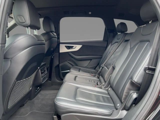 Audi Q7 55 TFSI Hybride Quattro S-Line