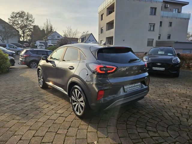 Ford Puma EcoBoost Titanium