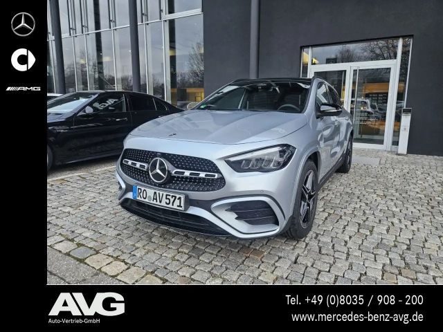 Mercedes-Benz GLA 200 AMG Line