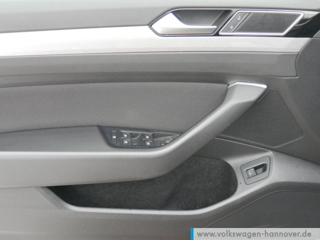 Volkswagen Passat 2.0 TDI Business DSG Variant