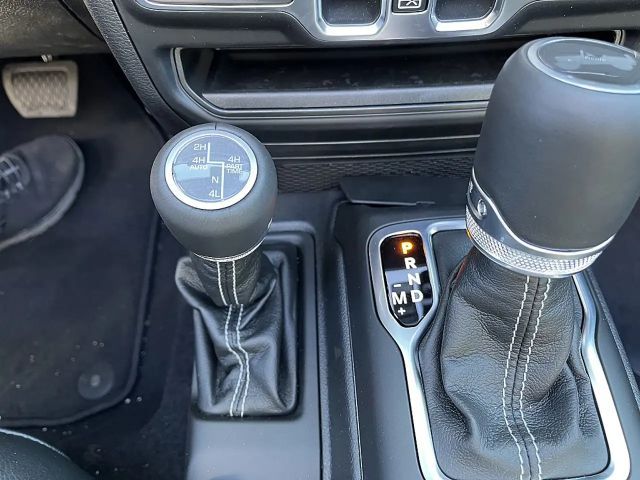 Jeep Wrangler 4xe Sahara