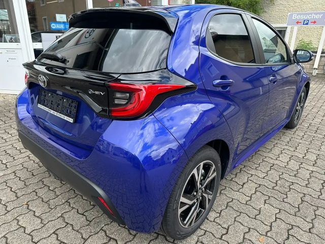 Toyota Yaris Active Hatchback Hybride