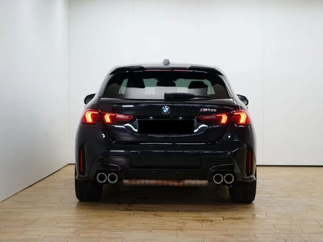 BMW 135 5-deurs Sedan xDrive