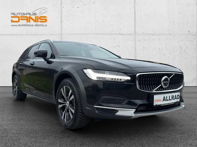 Volvo V90 Cross Country AWD