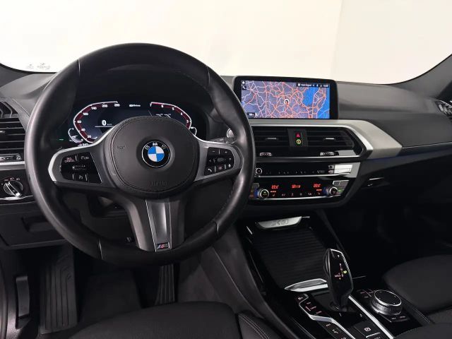 BMW X3 xDrive30e