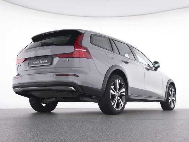 Volvo V60 Cross Country CC