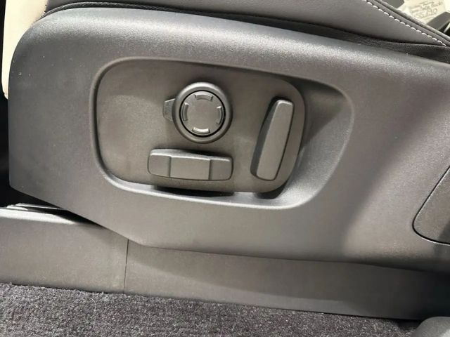 Land Rover Discovery Dynamic HSE