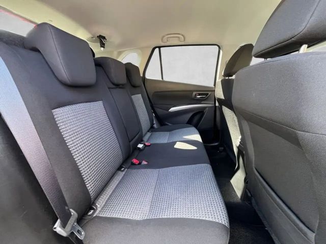 Suzuki S-Cross AllGrip Hybrid