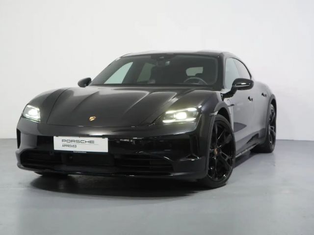 Porsche Taycan 4 Cross Turismo
