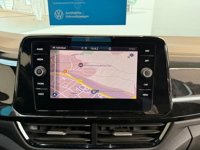 Volkswagen T-Roc R-Line Style