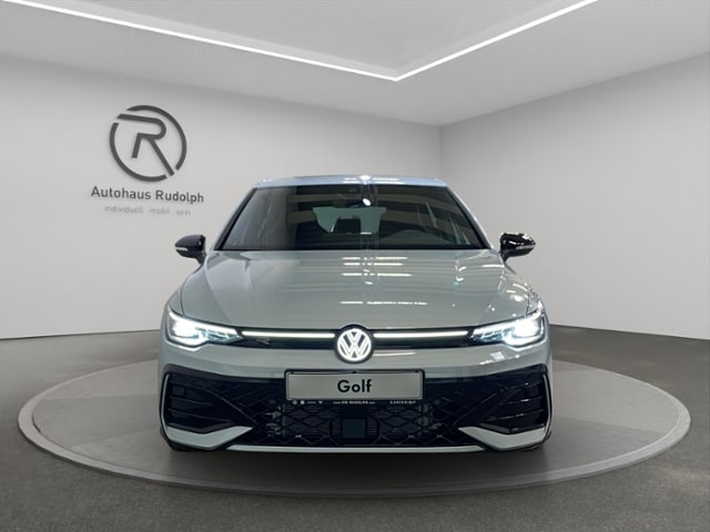 Volkswagen Golf 1.5 TSI R-Line