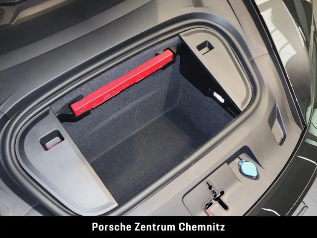 Porsche Taycan 4 GTS