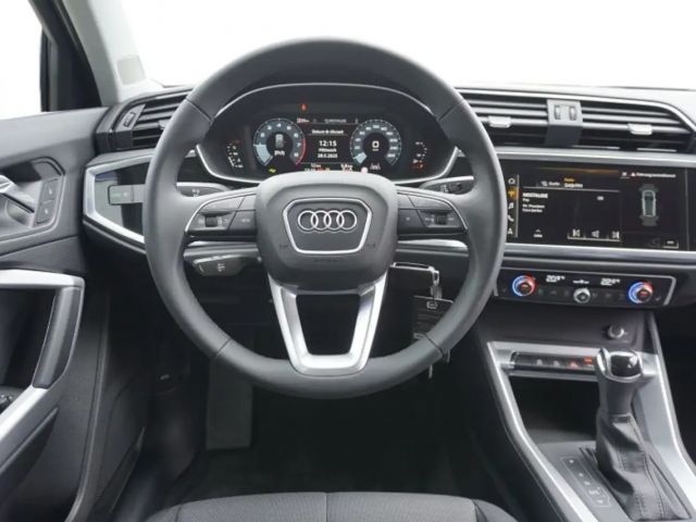 Audi Q3 35 TFSI S-Tronic