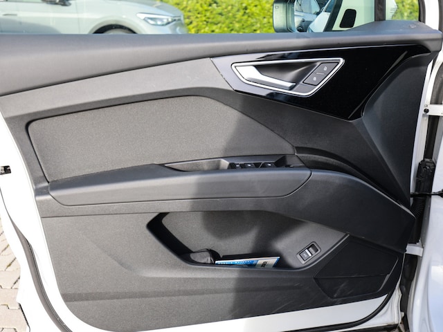 Audi Q4 e-tron SUV 45 e-tron Audi Q4 e-tron