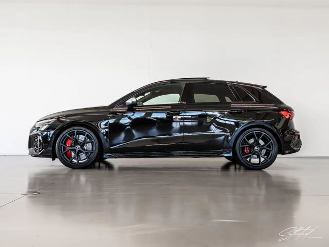 Audi RS3 Quattro Sedan
