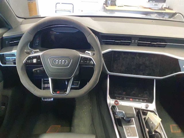 Audi A6 e-tron Avant Performance Quattro