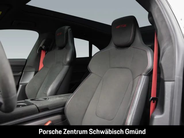 Porsche Taycan GTS Sport Turismo