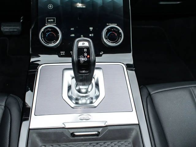 Land Rover Range Rover Evoque P300e