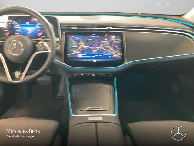 Mercedes-Benz E 200 AVANTGARDE Estate