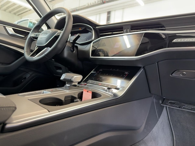 Audi S6 Avant Quattro