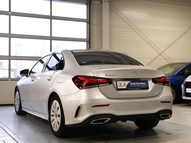 Mercedes-Benz A 200 AMG Line
