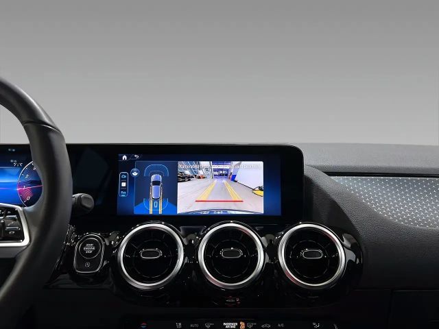 Mercedes-Benz GLA 200 Progressive