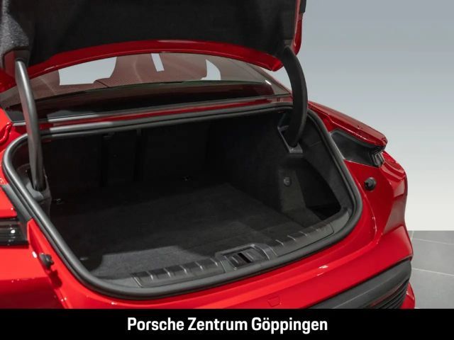 Porsche Taycan Turbo