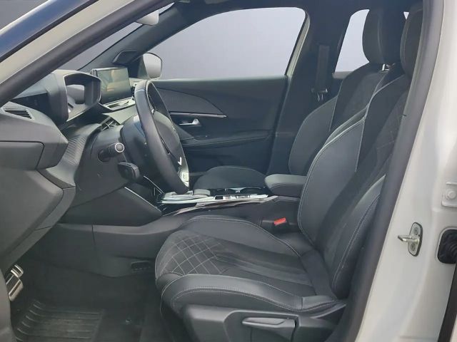 Peugeot E-2008 GT-Line