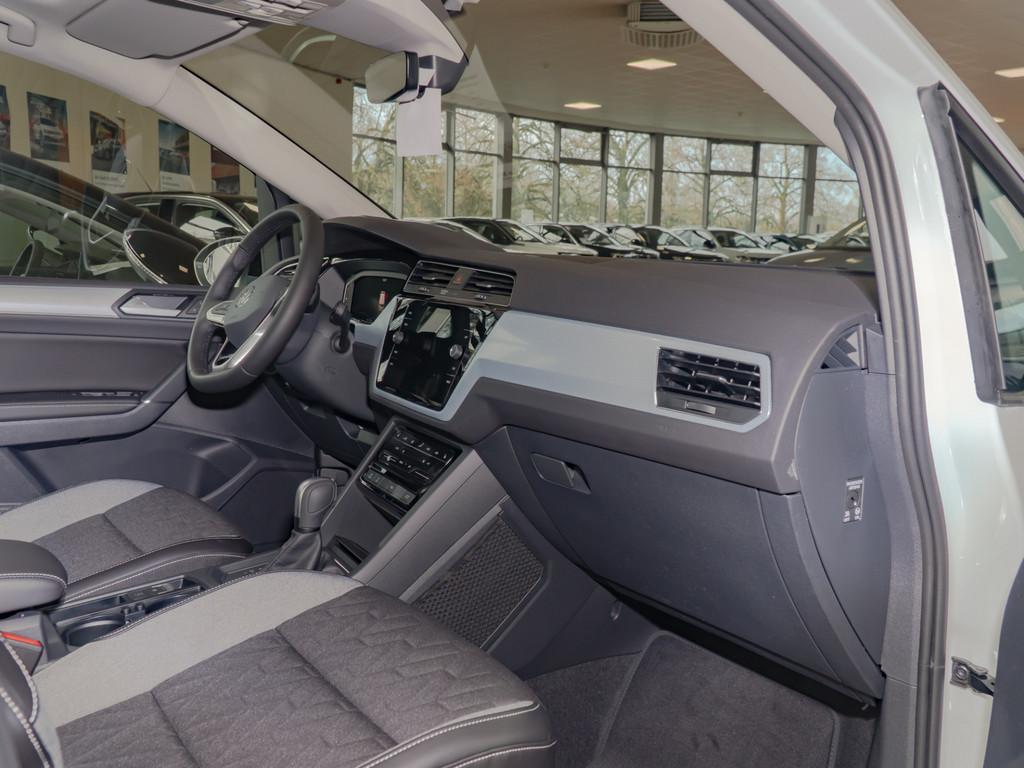 Volkswagen Touran 1.5 TSI