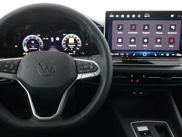 Volkswagen Golf Business DSG Variant