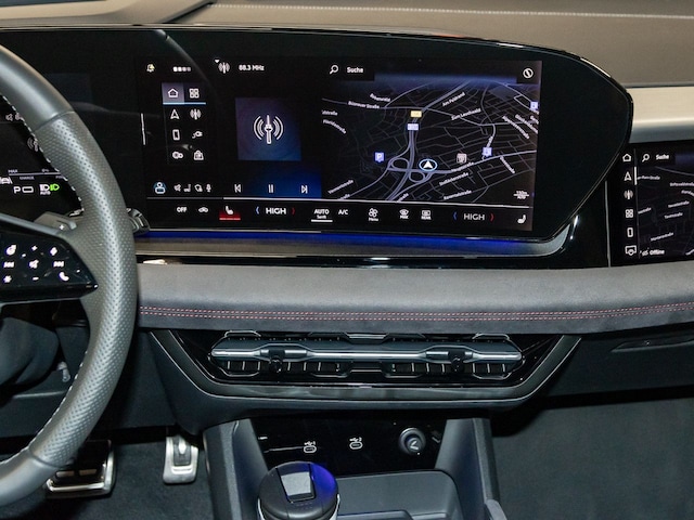 Audi Q6 e-tron Quattro