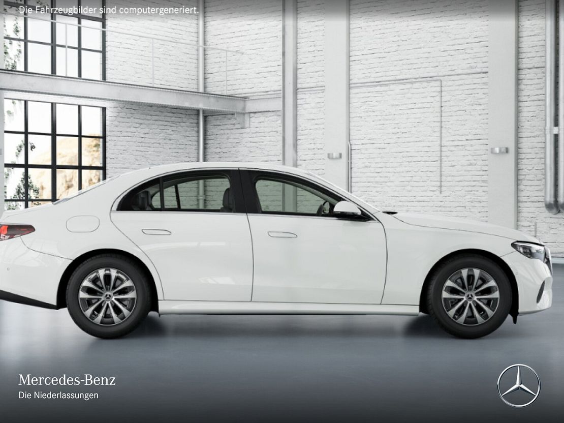 Mercedes-Benz E 200 AVANTGARDE Sedan