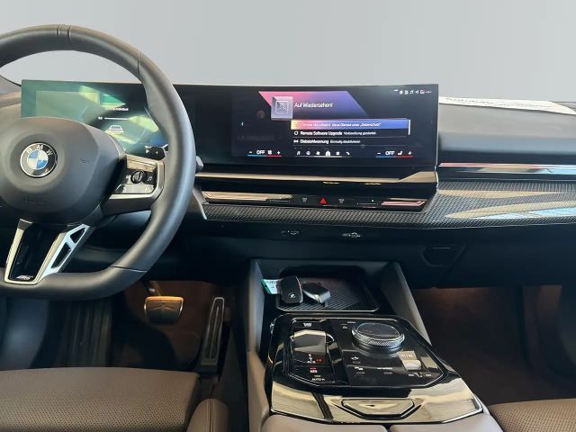 BMW 540 540d M-Sport Touring xDrive