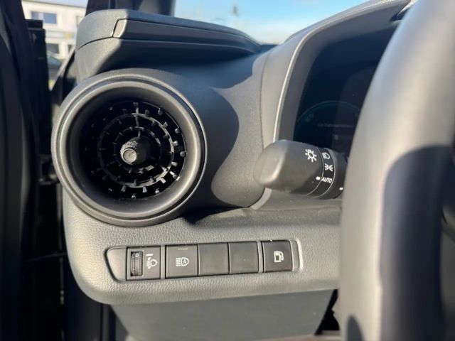 Toyota C-HR Hybride Team D