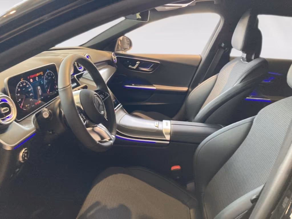 Mercedes-Benz C 200 AVANTGARDE