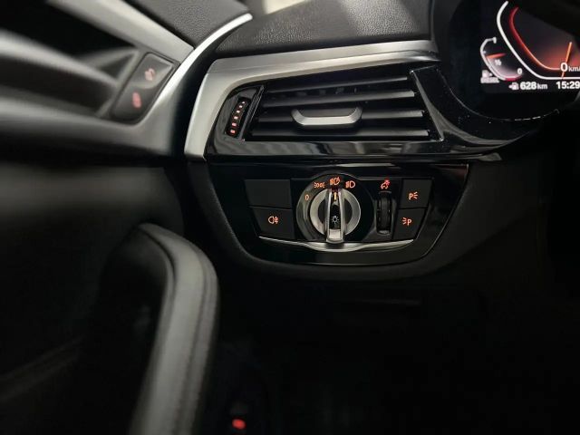 BMW 520 520d Business Line Sedan xDrive