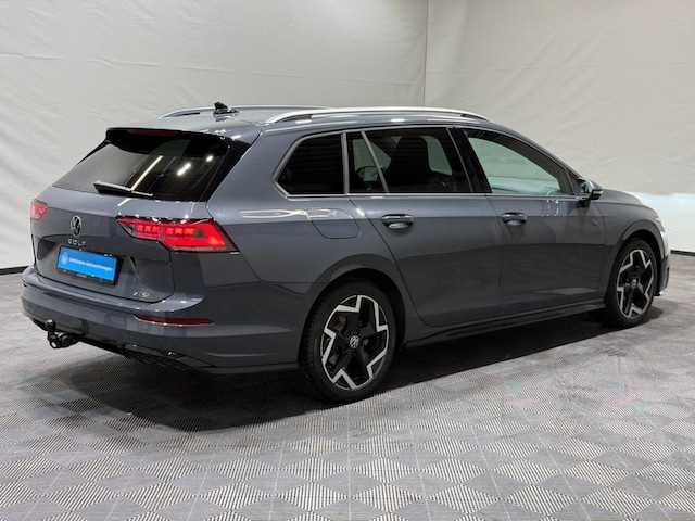 Volkswagen Golf 1.5 eTSI DSG R-Line Variant