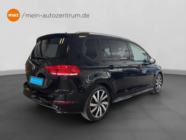 Volkswagen Touran 1.5 TSI R-Line