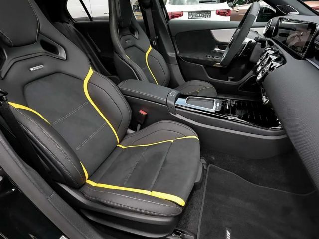 Mercedes-Benz A 45 AMG 4MATIC+ AMG Line