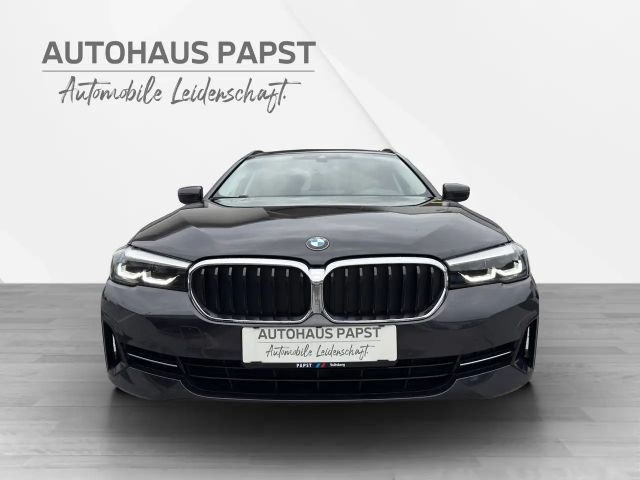 BMW 520 *** ALLRAD *** STANDHEIZUNG *** NP 74.500 *** -49%