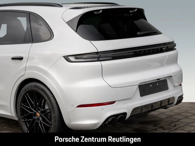 Porsche Cayenne Black Edition
