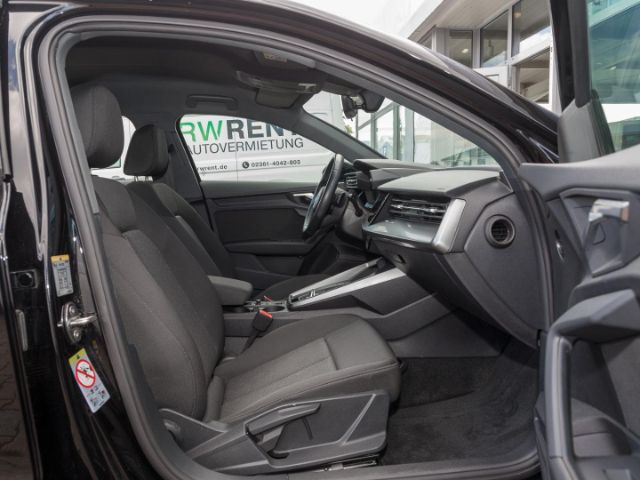 Audi A3 30 TFSI S-Tronic Sportback